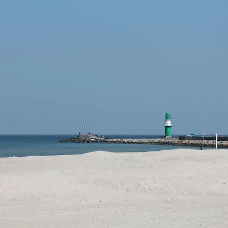 Pleasant In Diedrichshagen Near Seabeach